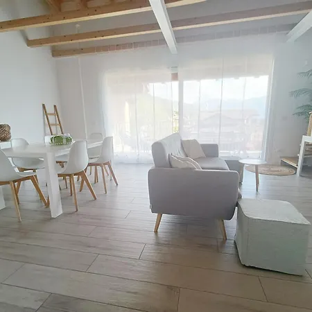 L'oasi Di Anna Apartment *