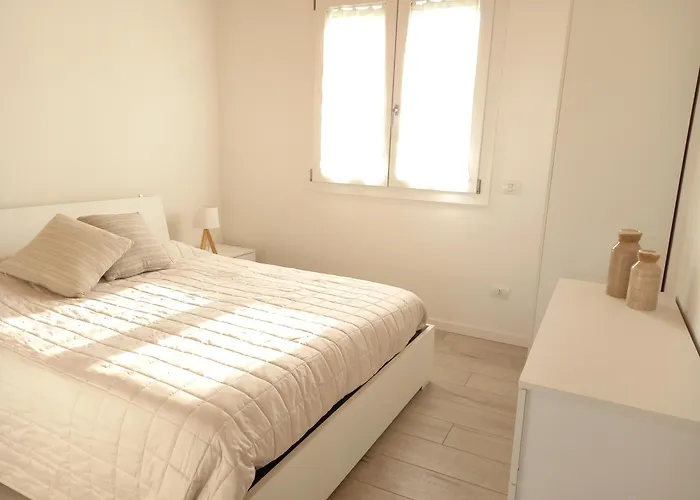 L'oasi Di Anna Lenno